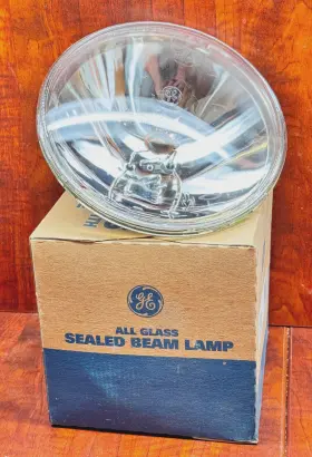 043168962360 GE Marine Search Light Lamp Volt Par Spot