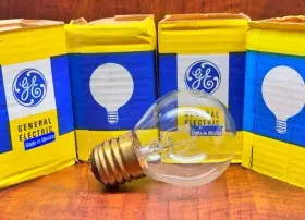 5050P2528 50-50W Ge Marine Running Light Bulb Lamp