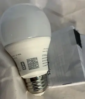 81567 AMAZON BASICS Smart Led Light Bulb Alexa Dimmable #2