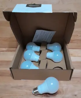 B07JLGMXDK AMAZON BASICS Led Light Bulbs