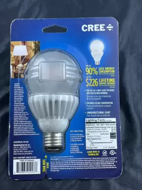 810048025978 CREE Led Light Bulb #2