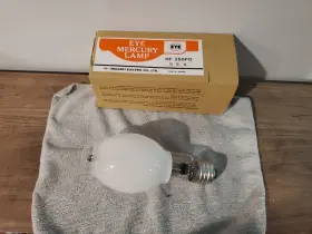 70309 EYE LIGHTING Mogul Screw Base Lamp Standard Mercury