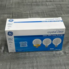 043168408691 GE Crystal Globe Light Bulbs Base
