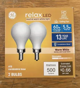 043168555487 GE Relax Eq Dimmable Candelabra Led Light Bulb
