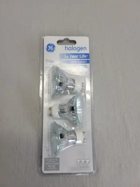 043168646772 GE Bulbs Flooflight