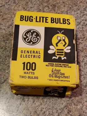 043168904049 GE Pack General Electric Bug Lite Light Bulbs