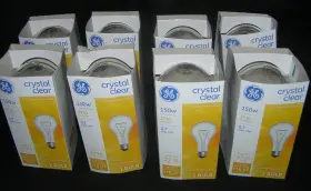 043168904247 GE General Electric Crystal Light Bulbs
