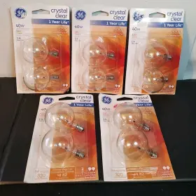 043168918404 GE Crystal Candelabra Base Light Bulbs Pack