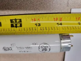 10104 GE Fluorescent Lamp Tube Light Bulb Cw