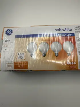 89657 GE Opaque Globe Light Standard Base