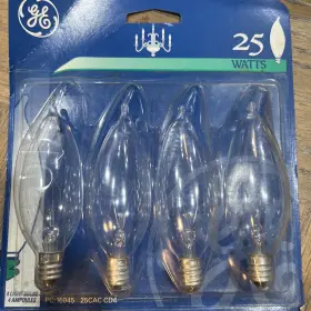 91805 GE Pack Crystal Bent Tip Candelabra Base Led Lightbulbs