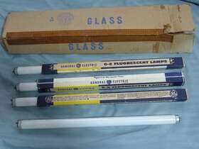 F15T8-D GE Fluorescent Tube Box