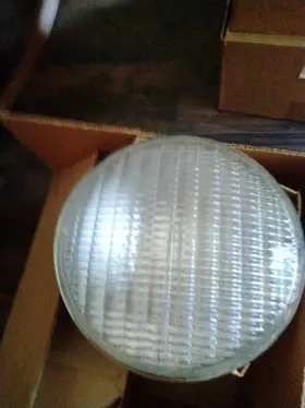 FFR-Q1000PAR64-5 GE Mfl Par Lamp Projector Box