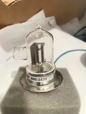 890-2430 HITACHI High Accuracy Detector Deuterium Lamp Light #2