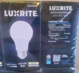 LR21443 LUXRITE Led Bulb Enclosed Fixture