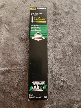 046677111670 PHILIPS Pl Pin Fluorescent Light Bulb