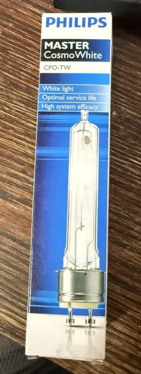 046677157326 PHILIPS Master Cosmowhite Cpo Light Lamp Bulb