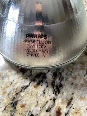 046677454104 PHILIPS Ecovantage Base Bulbs #2