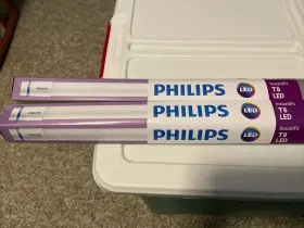 046677469450 PHILIPS Led Instantfit