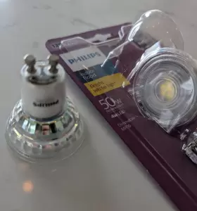 046677530525 PHILIPS Base Led Dimmable #3