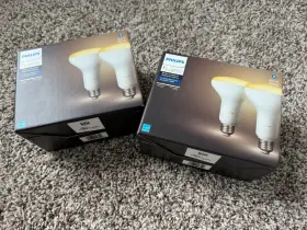 046677548599 PHILIPS Hue Ambiance Single Flood Bulb