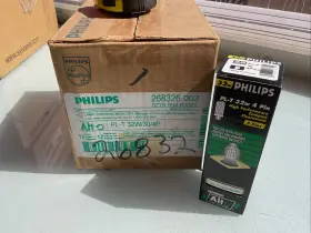 32W-30-4P PHILIPS Alto Pl Pin Light Bulbs