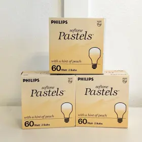 8024055 PHILIPS Softone Pastels Hint Peach Light Bulbs Pack
