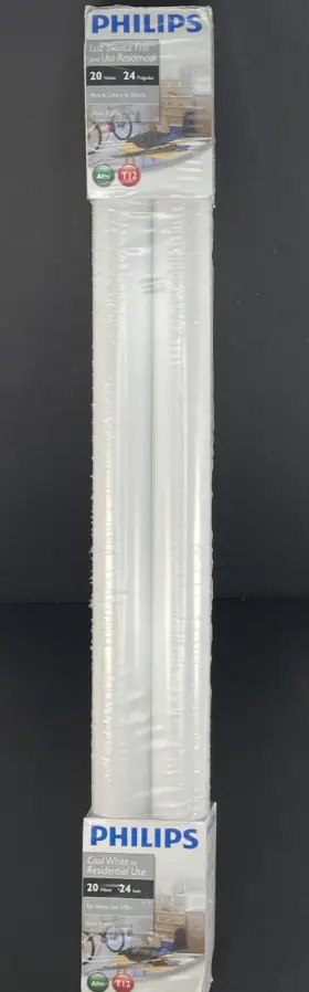 819462 PHILIPS Fluorescent Tube Light Bulb Pack