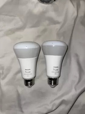 9290022266A PHILIPS Hue Linen Smart Led Light Bulb Pack