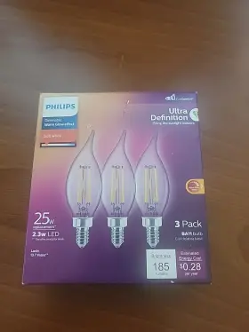 566653 PHILIPS LED Ultra Definition Dimmable Bulbs Pack