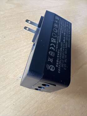 S020XM2400083 PHILIPS Hue Play Triple Power Supply Adapter