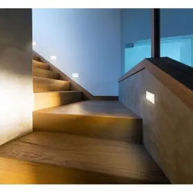 Goodlite SANSI Led Horizontal Step Light #3