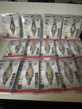Satco 045923086144 14 Pack 40 Watt Equivalent Led Clear Candelabra Bulbs Flame Tip - 2700k