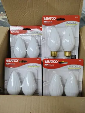 S2768 SATCO Std Base Lamp