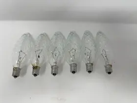046135137488 SYLVANIA Crystal Quilted Light Bulbs Candelabra