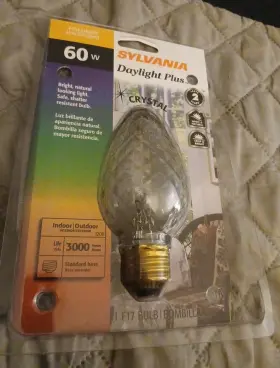 Sylvania 046135138799 Vintage Osram Crystal 60 Watt Light Bulb Daylight Plus
