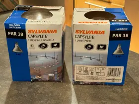 046135148569 SYLVANIA Flood Lights Par Pack