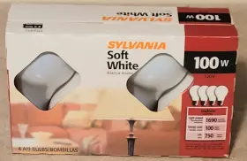 Sylvania 12770 4 Pack Soft White 100 Watt Light Bulbs Nos Made In Usa Old Style