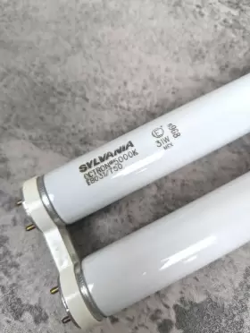 21819 SYLVANIA Bend Fluorescent Lamp Bulb Sunbox Sunray #3