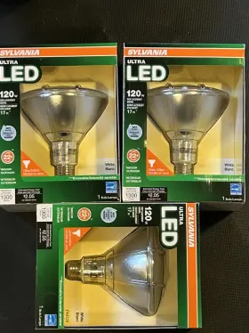 X29208LV SYLVANIA Ultra Led Flood Dimmable