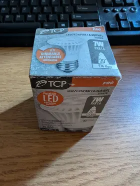 LED7E26PAR1630KNFL LED Dimmable Lamp Floodlight Base Deg