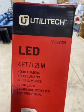 2592125 UTILITECH Liquidation Led Lights #3