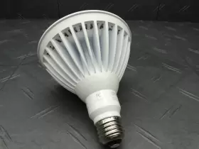 LPAR38 UTILITECH Pro Spotlight Led Bulb #3