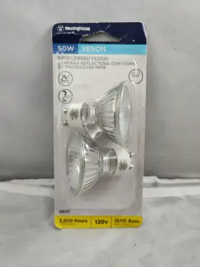 06211 WESTINGHOUSE Xenon Lensed Flood Bulb Base