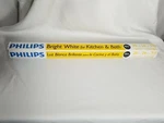 Philips 24 20 Watts T12 Fluorescent Tube Bright White Light Bulb 9000 Hours. Fixed Price $8.00.