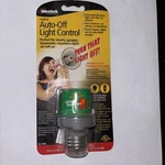 Westek Auto-off Screw-in 60w Lightbulb Socket Light Control Slc7. Fixed Price $6.00.