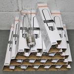 (17) Sylvania Lumalux Et18 Hid Light Bulb Lu400/eco, 400w 2100k, E39 Mogul Screw. Fixed Price $139.95.