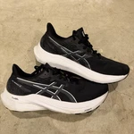 Asics Gt 2000 12 1012b506 Black White Running Shoes Sneakers Womens Size 9.5. Fixed Price $34.99.