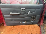 Rear Leaf Spring Fits 86-97 Nissan Pickup 104943638. Fixed Price $200.00.
