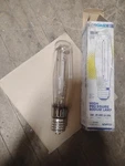 Satco S1940 High Pressure Sodium 250w E39 Et18 Clear 2,200k 29,000 Lumens 22cri. Fixed Price $10.90.